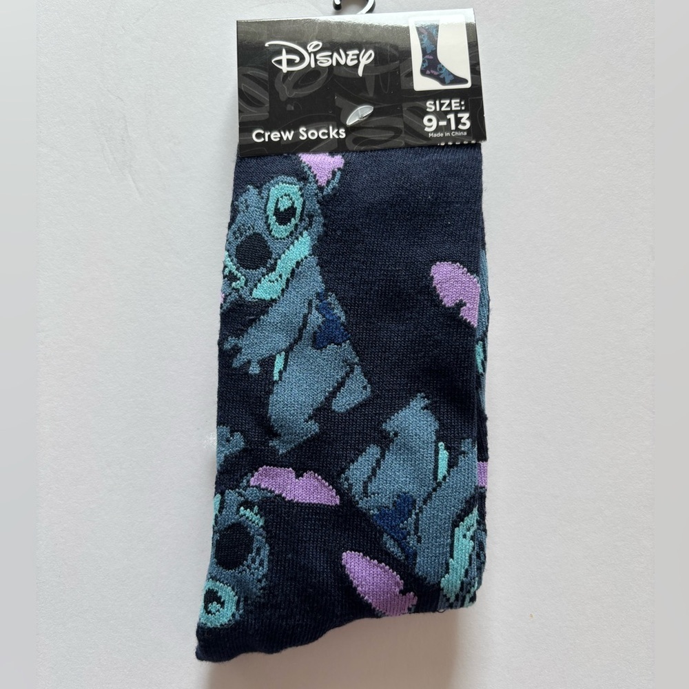 Disney Stitch Crew Socks Navy Blue Size 9–13 NWT